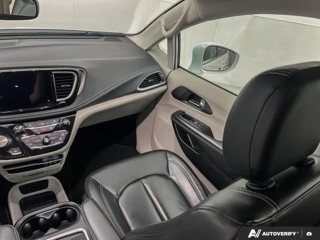 Chrysler Pacifica fotografie Chrysler Pacifica