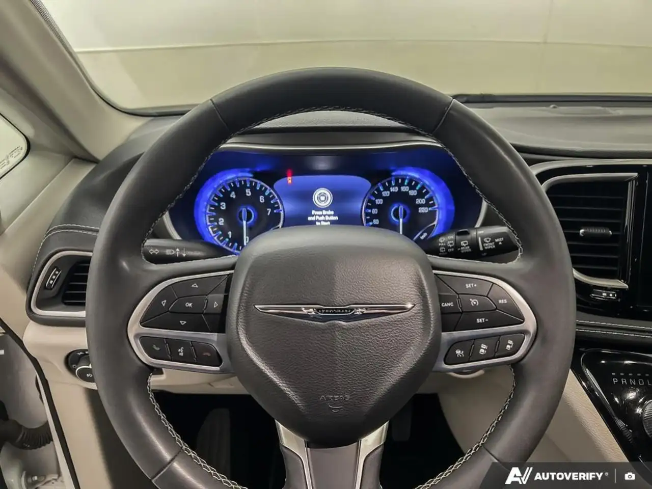 Chrysler Pacifica fotografie Chrysler Pacifica