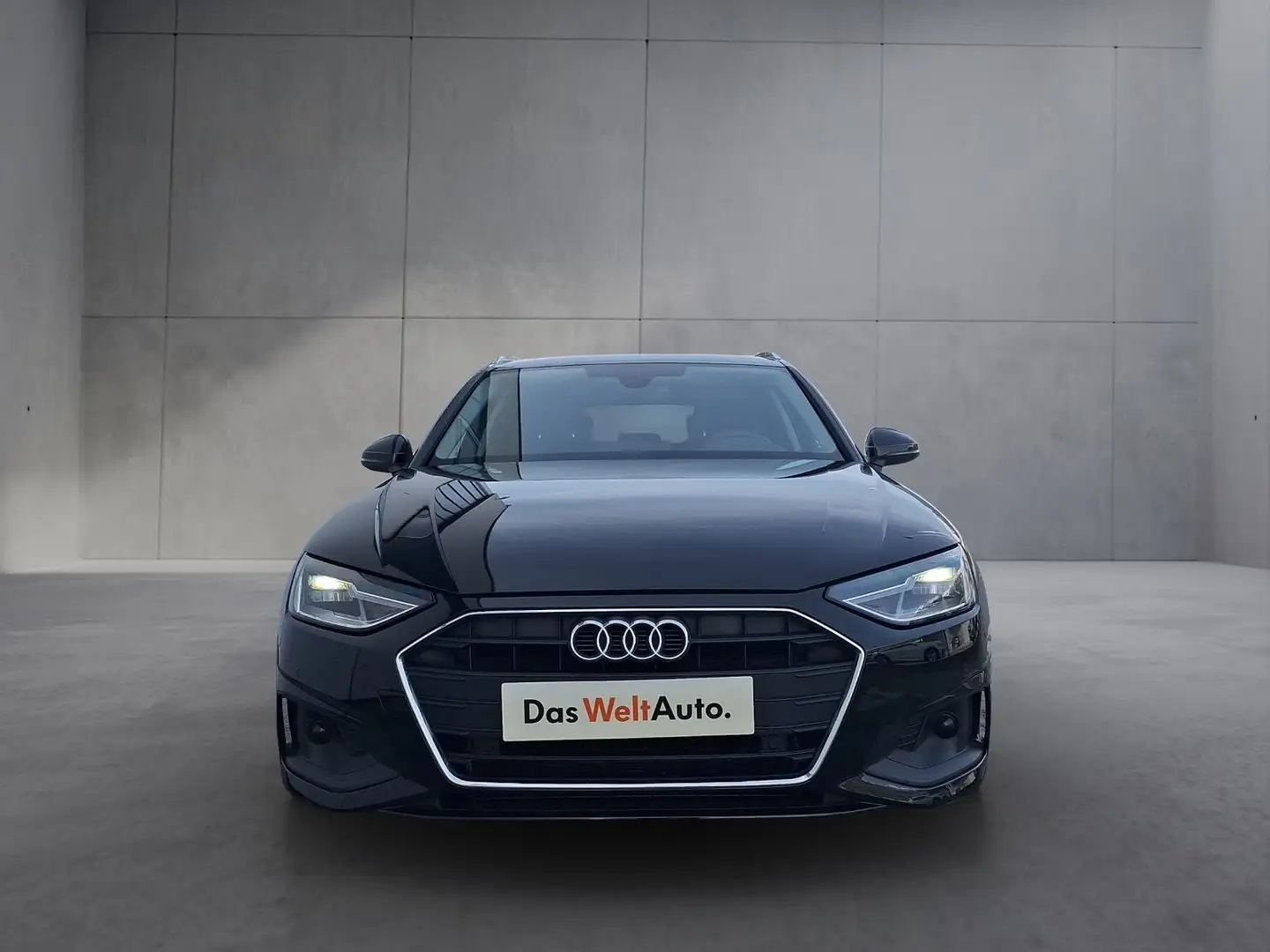Audi A4 30 TDI Schwarz - 2
