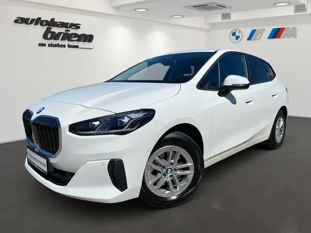 BMW 220 i Active Tourer DAB LED Komfortzg. AHK Shz