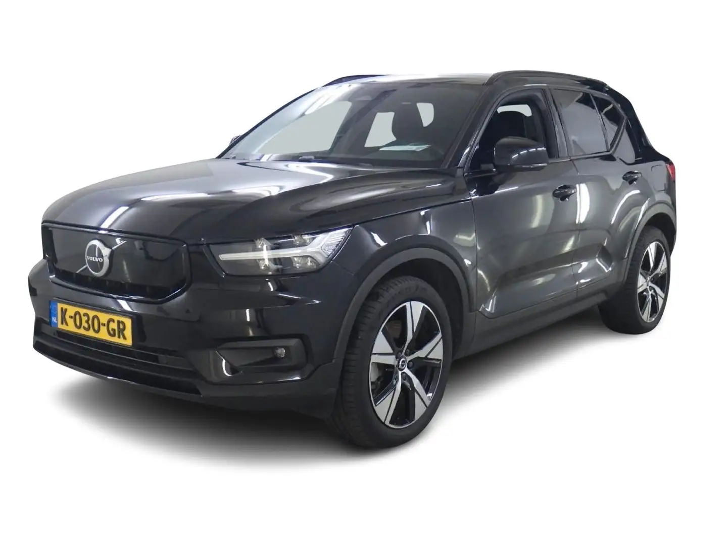 Volvo XC40 P8 Twin Pure Electric AWD R-Design Recharg Schwarz - 1