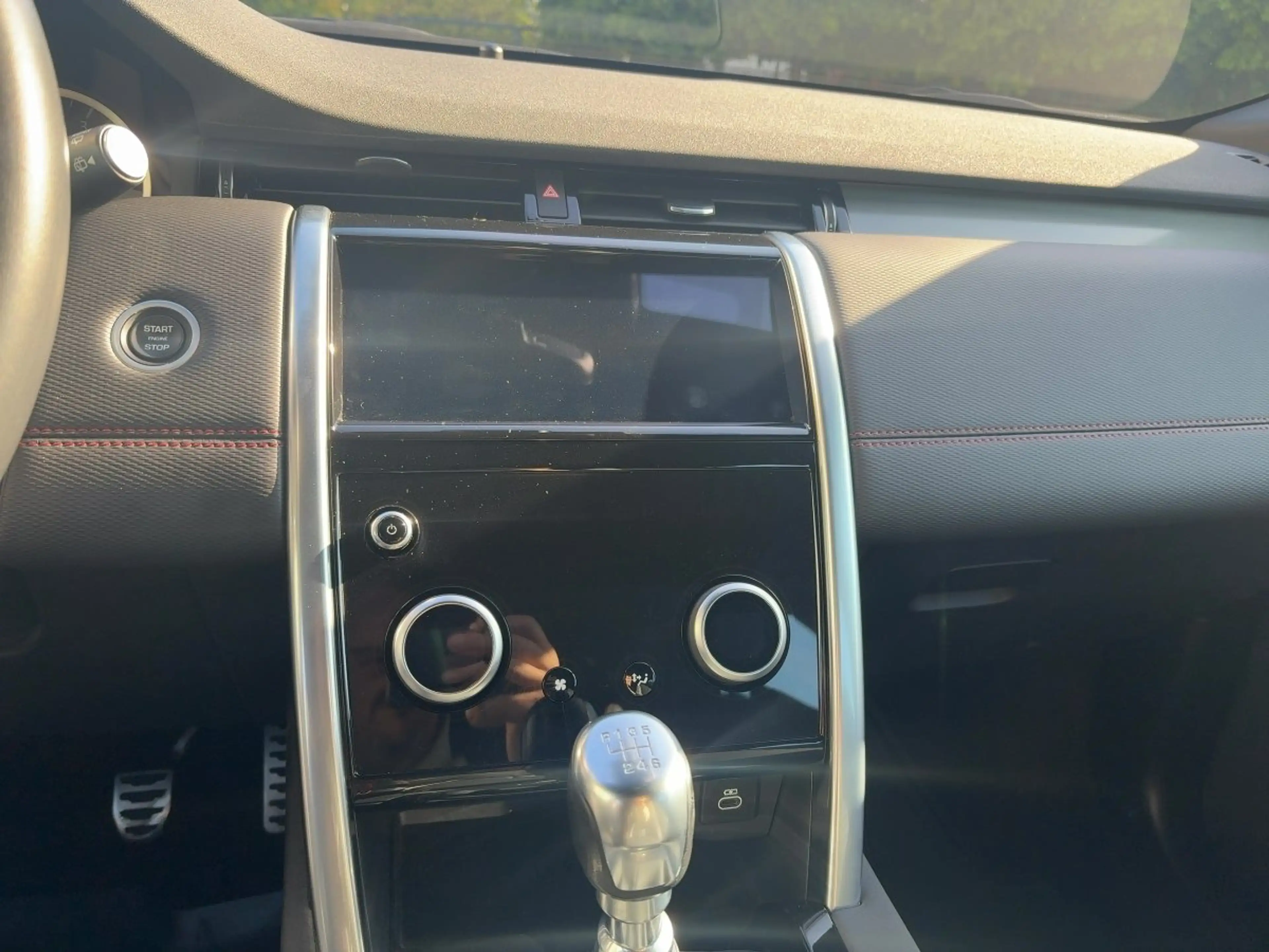 Land Rover Discovery Sport 2.0 Diesel D165 R-Dynamic SE Schalter — photo 13