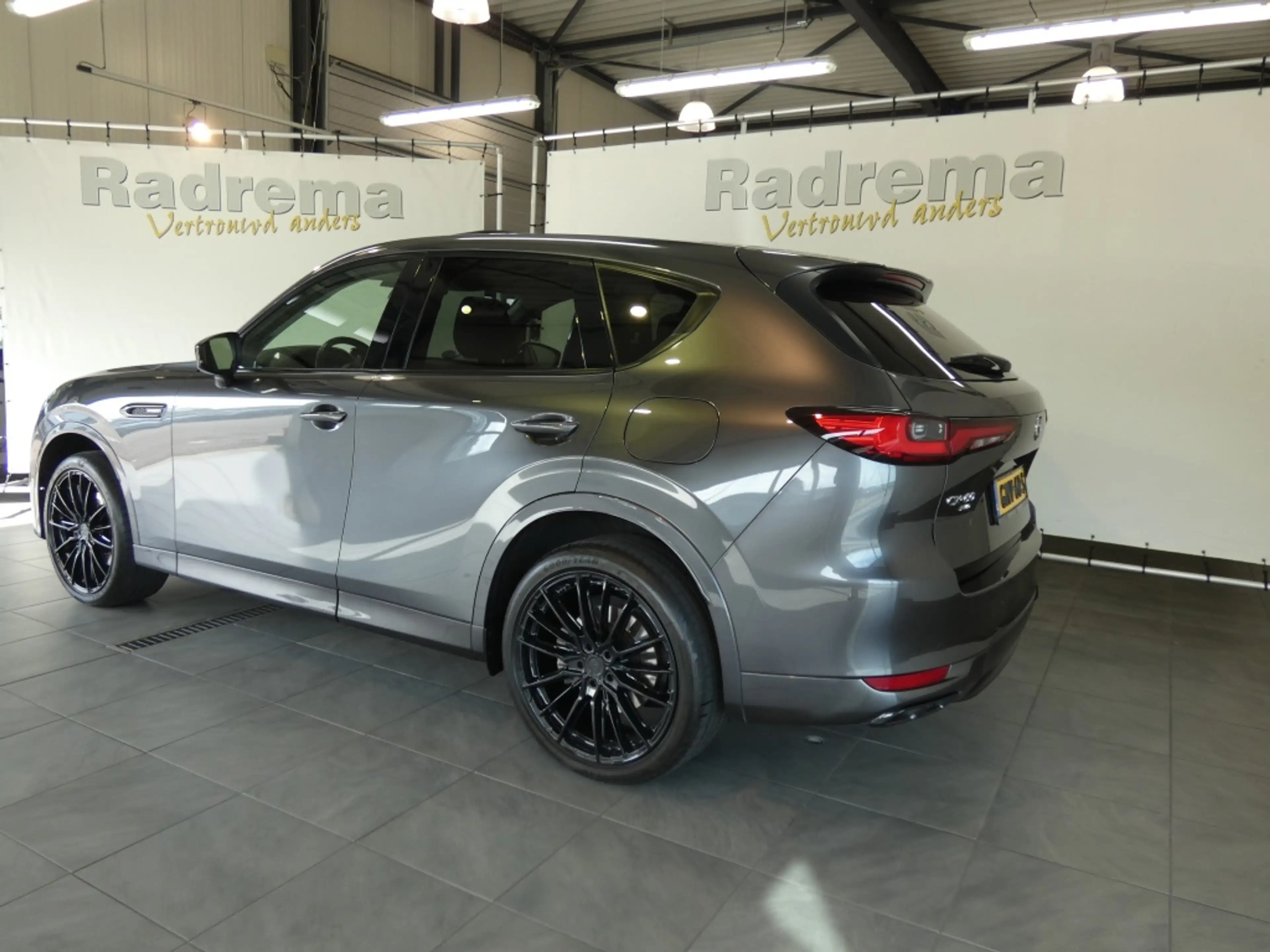Mazda CX-60 2.5 PHEV Homura All Packs Panodak — photo 3