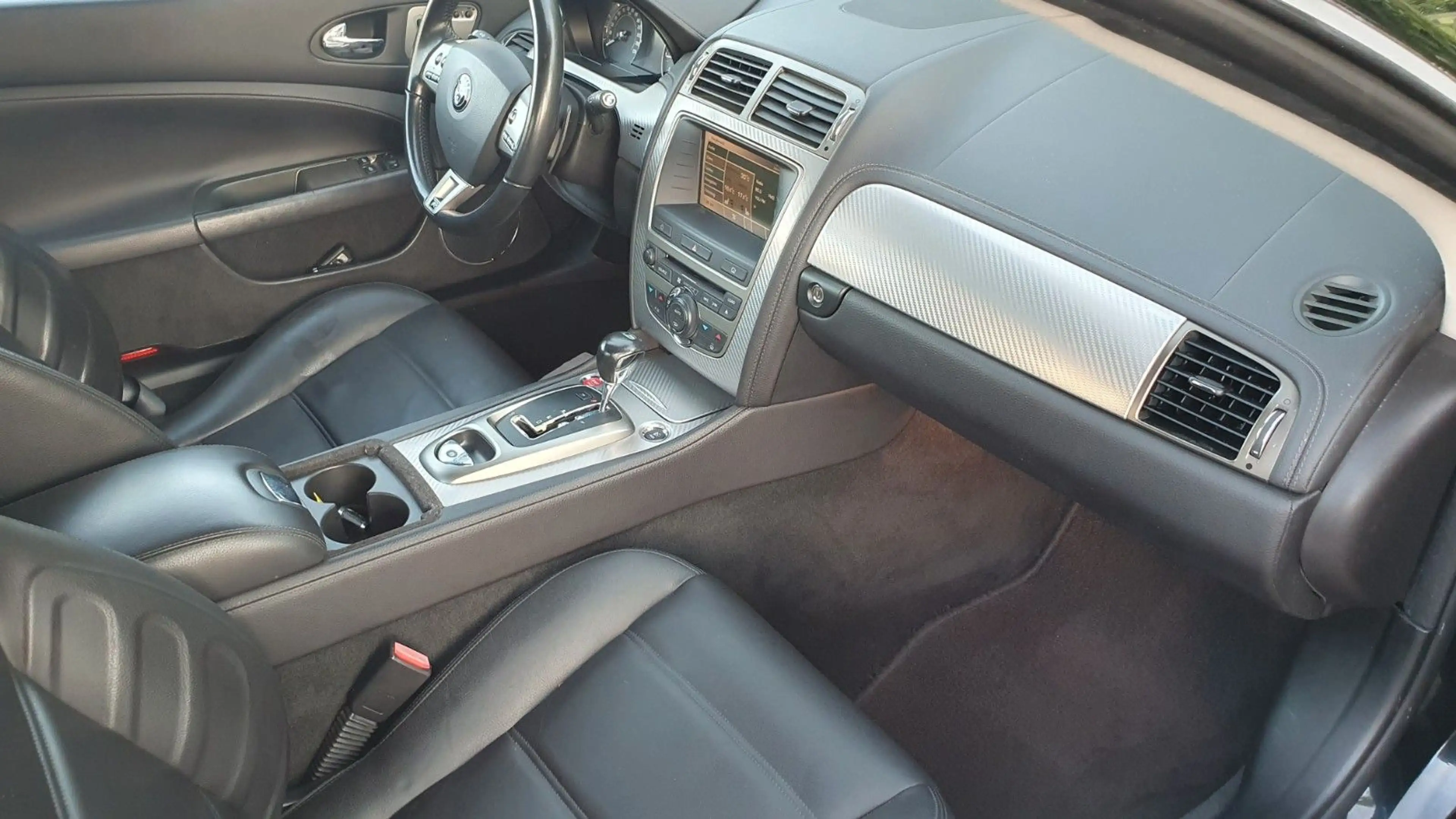 Jaguar XK Coupe /  4.2 XKR Coupe,Navi,Automatik — photo 11