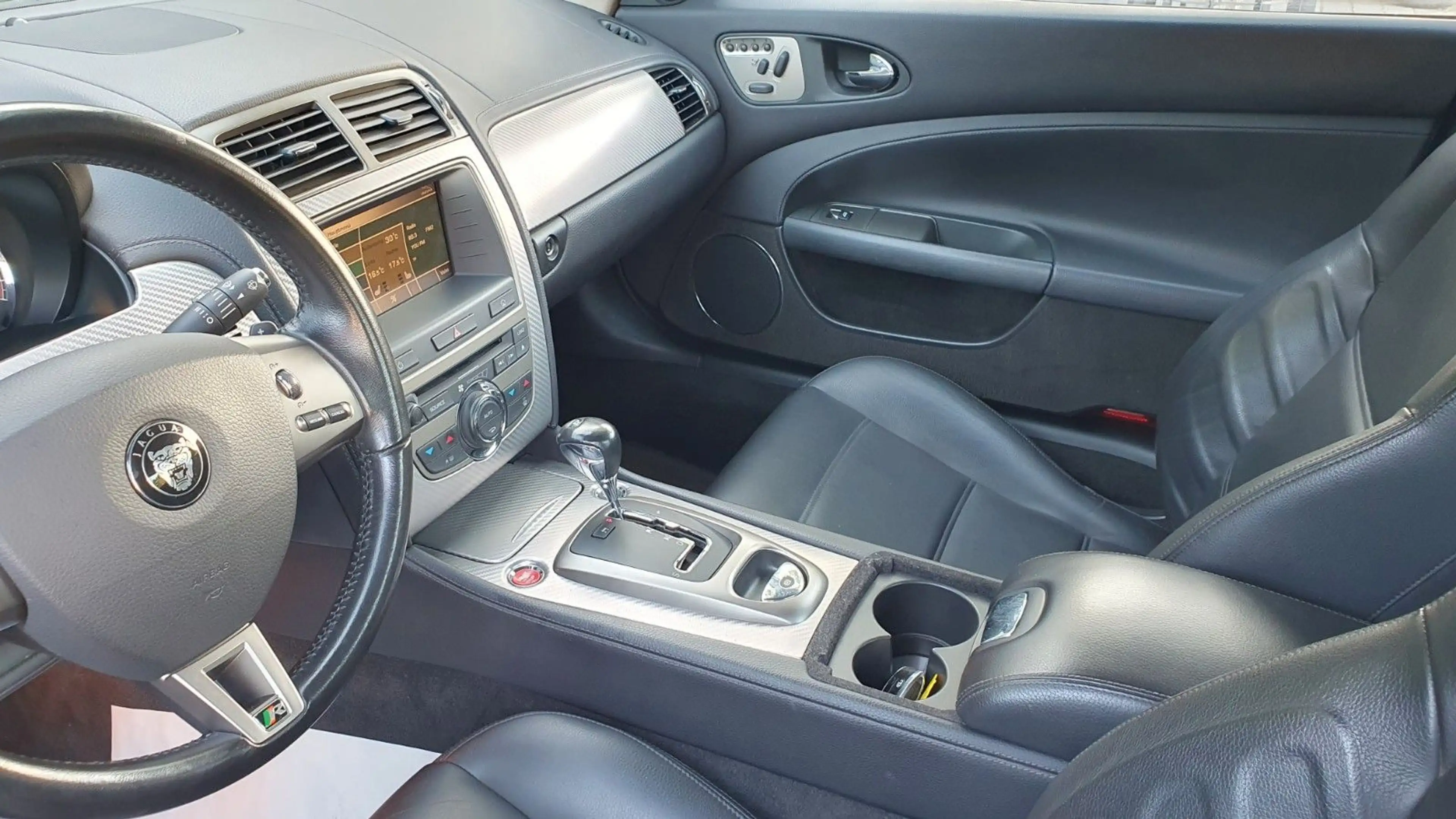 Jaguar XK Coupe /  4.2 XKR Coupe,Navi,Automatik — photo 12