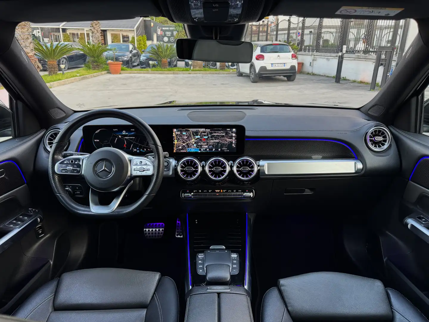 Mercedes-Benz GLB 220 d Premium AMG 4MATIC 190CV PACK LUCI PELLE Nero - 2