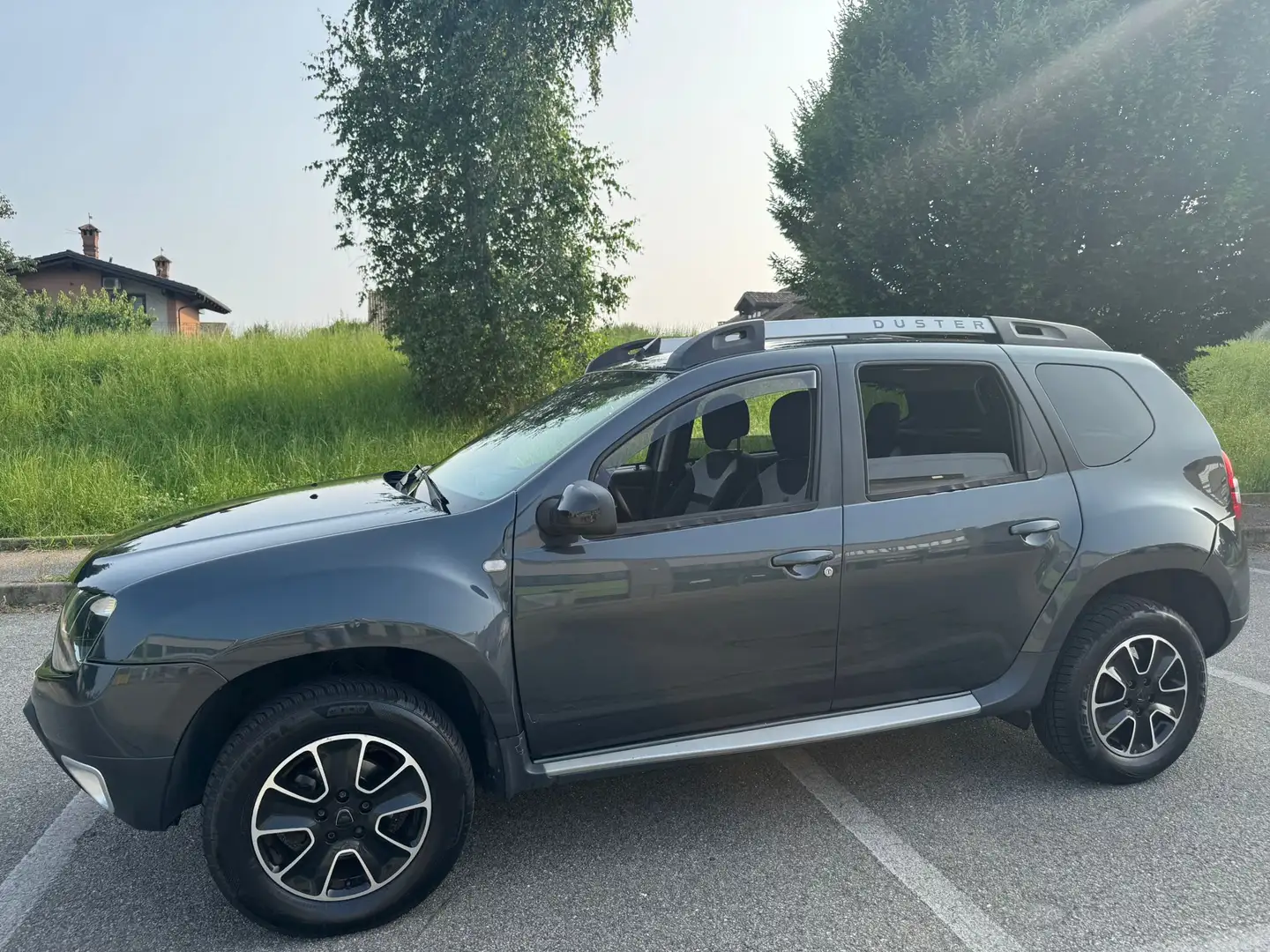 Dacia Duster Duster 1.6 Ambiance 4x2 Gpl s Grigio - 1