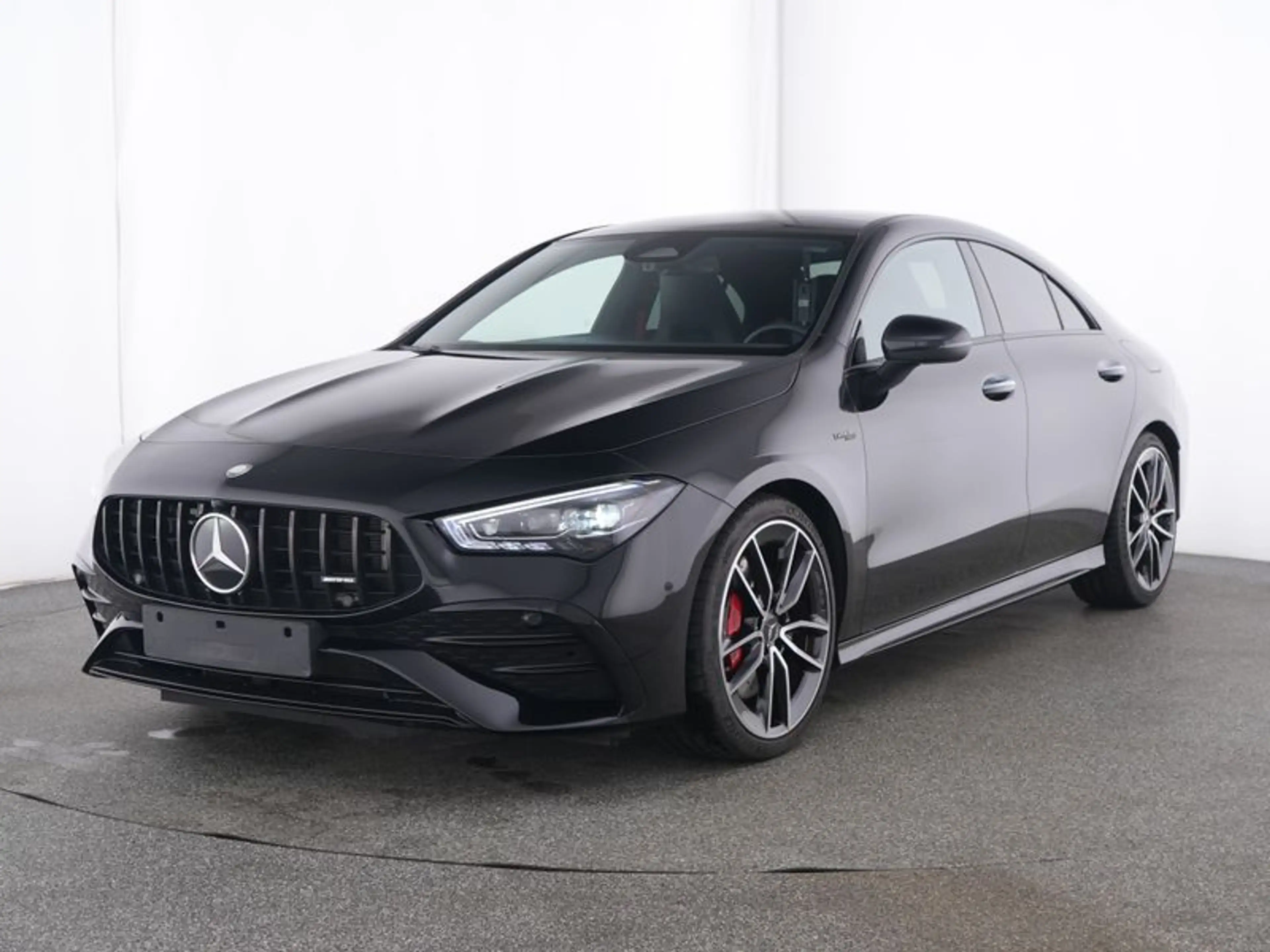 Mercedes-Benz CLA 35 AMG 4MATIC Coupé AUT DynLicht Kam. KlimaA — photo 2