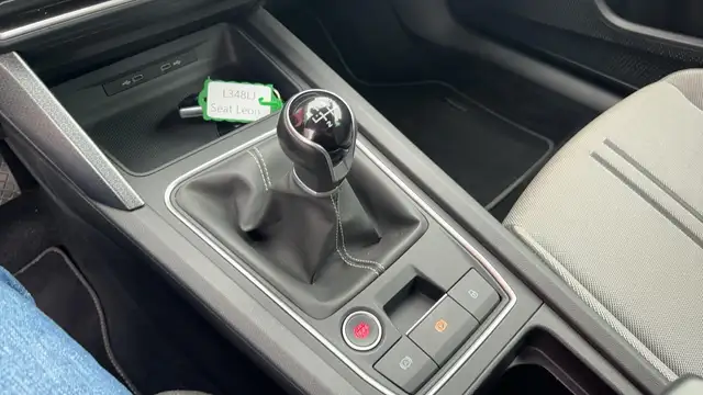 Seat Leon view 13