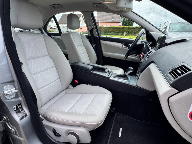 Mercedes-Benz C 250 *AVANTGARDE*AHK*TEMP*NAVI*PDC*KAMERA*KLIMA — photo 15