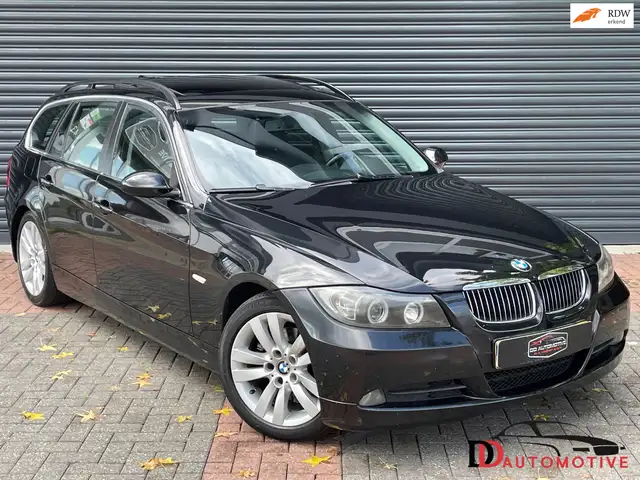 BMW 325 3-serie Touring 325i Automaat | Pano | Leder | Nav