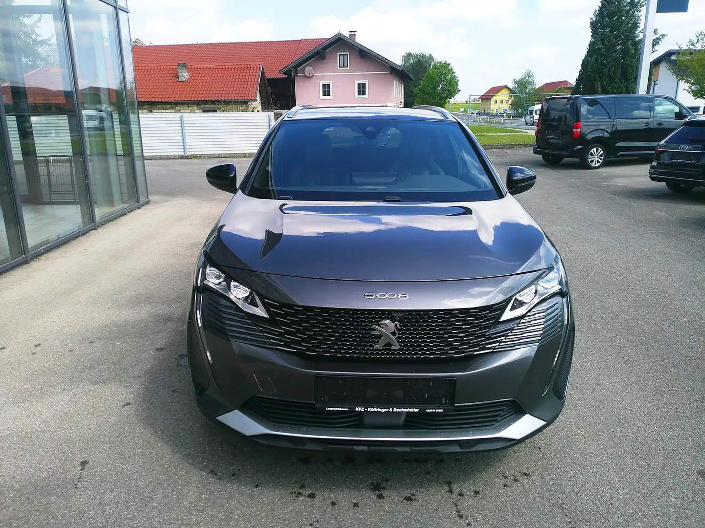 Peugeot 5008 GT Pack Diesel Automatik Grau - 2