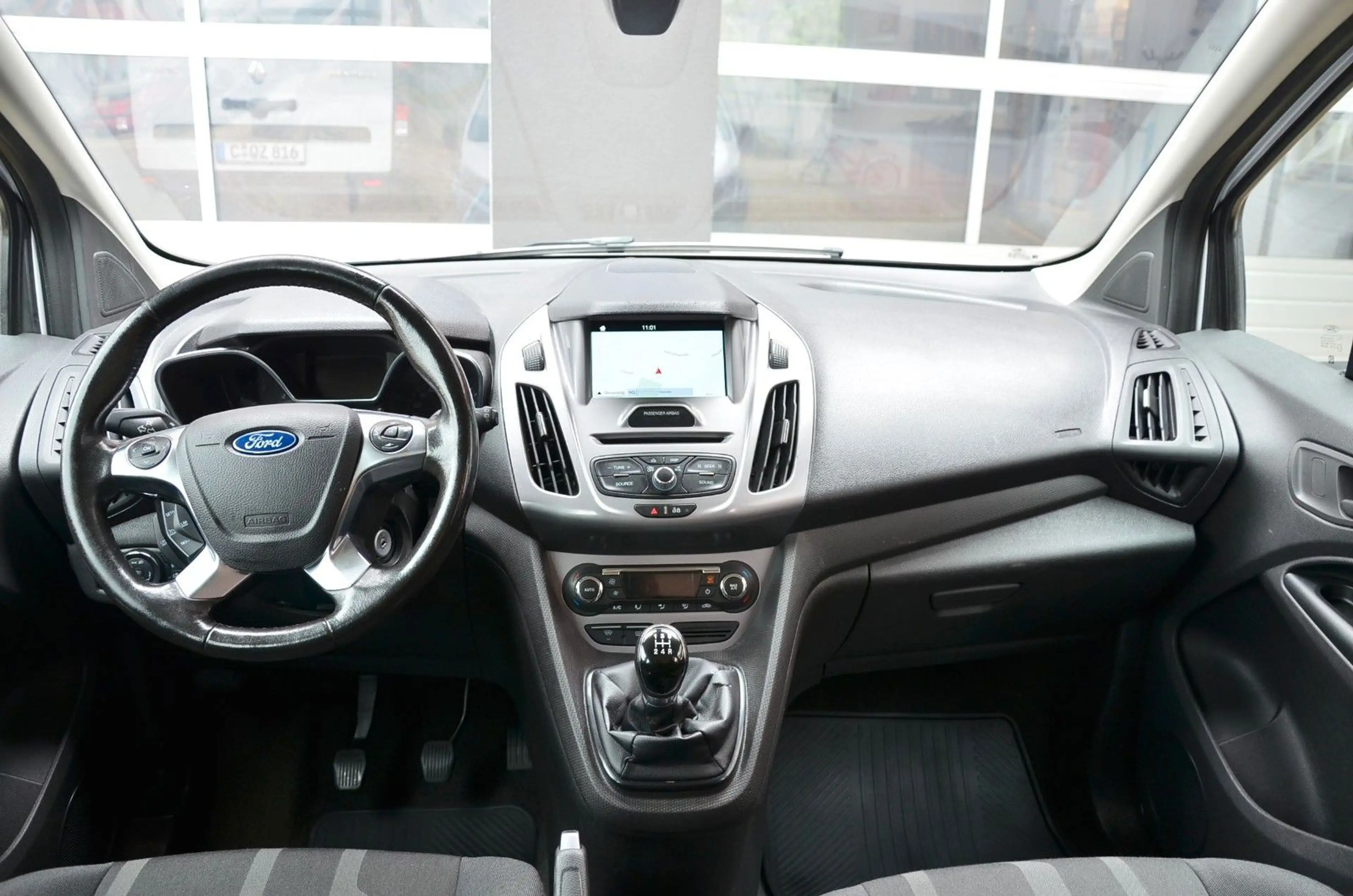 Ford Tourneo Connect 1.5 TDCi *Navi / Sitzheizung* — photo 10
