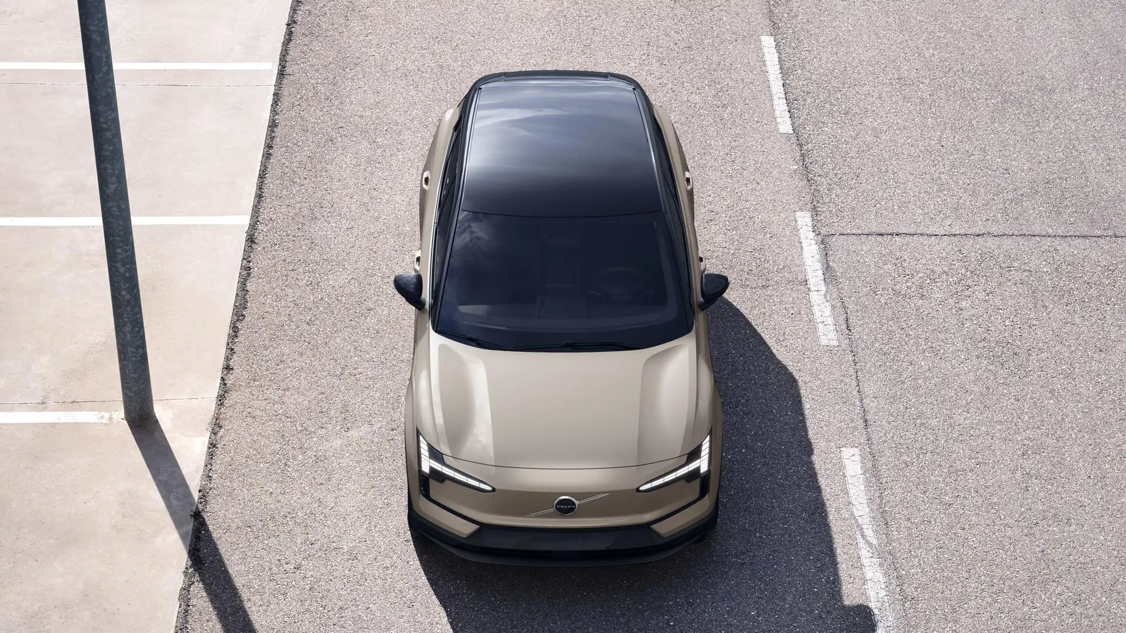 Volvo EX30 P3 Long Range Plus Europa 69 kWh | Harman Kardon A — photo 10