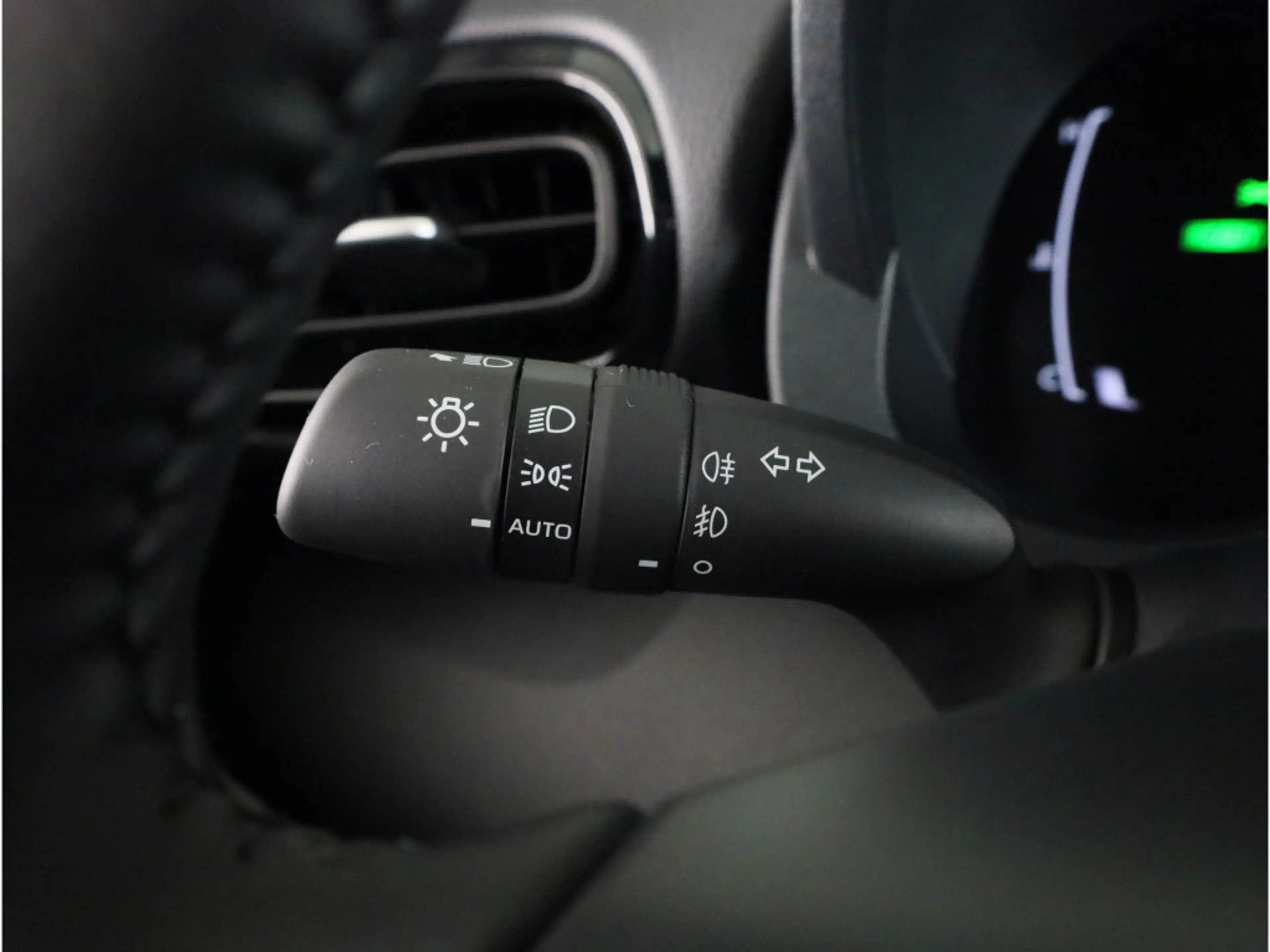 Toyota Yaris 1.5 Hybrid 115 Dynamic Actie — photo 14