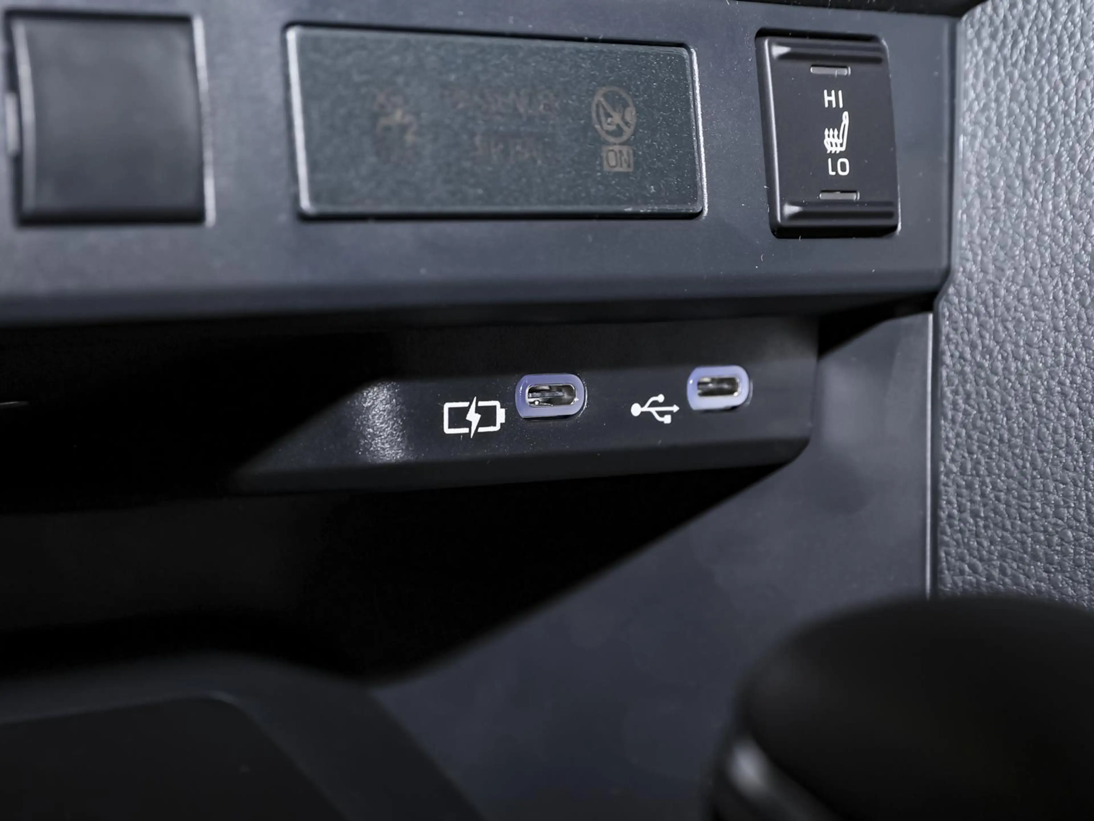 Toyota Yaris Cross Lounge 1,5 Hybrid  Premium-P. SHZ — photo 14