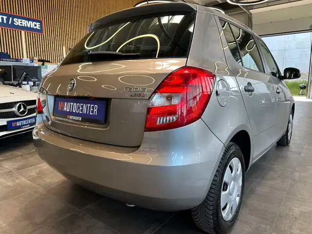 Skoda Fabia view 2