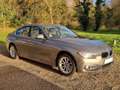 BMW 318 (F30) 318D 150 LOUNGE Gris - thumbnail 2