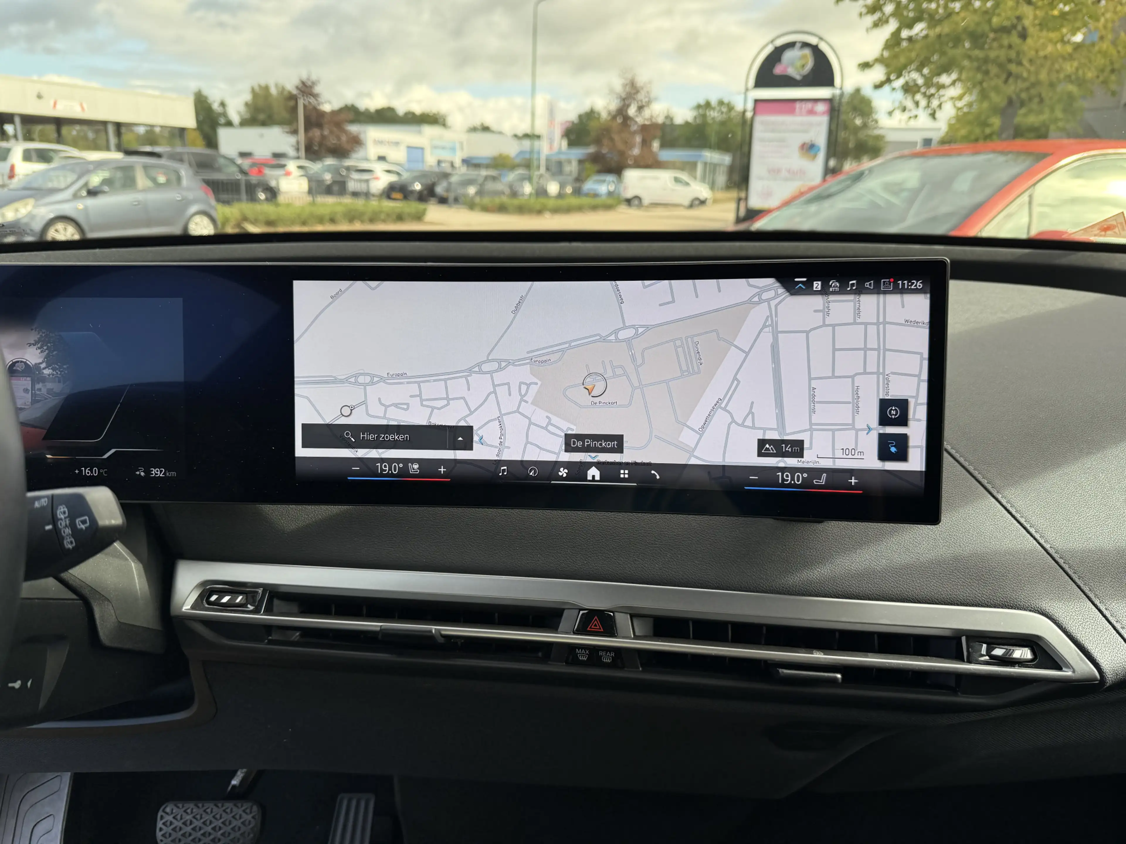 BMW iX xDrive40 Exec. Panoramadak Head-Up 21" Org. Nederl — photo 8