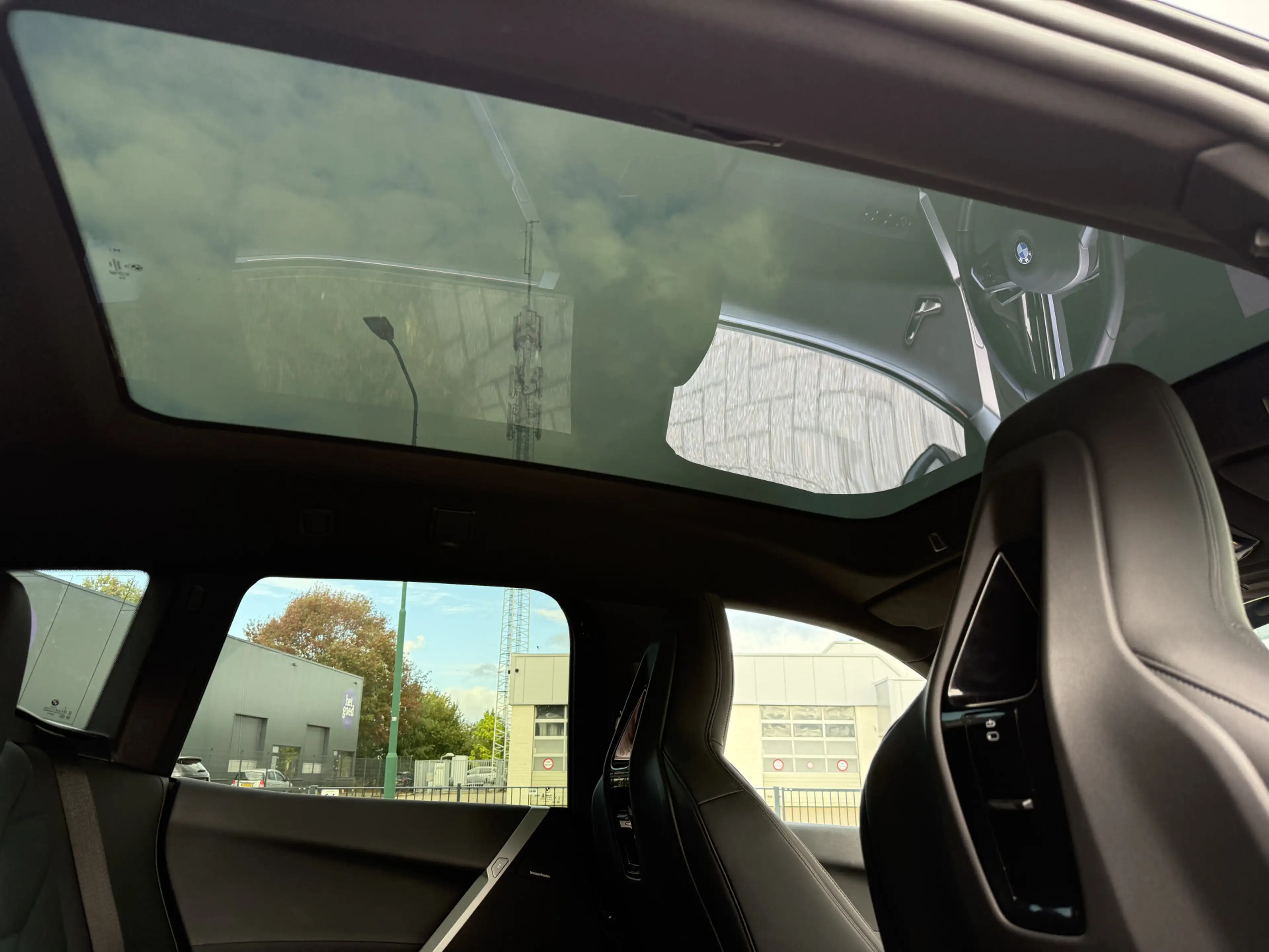 BMW iX xDrive40 Exec. Panoramadak Head-Up 21" Org. Nederl — photo 7