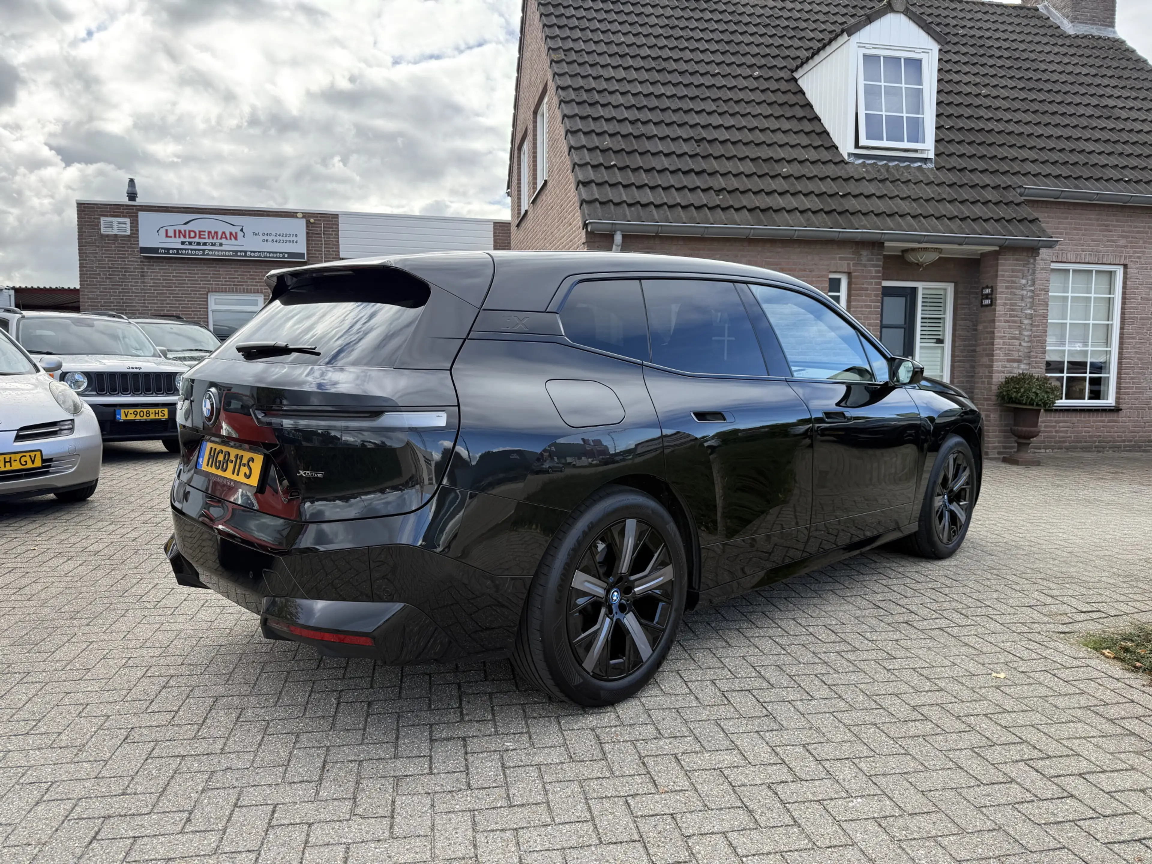 BMW iX xDrive40 Exec. Panoramadak Head-Up 21" Org. Nederl — photo 2