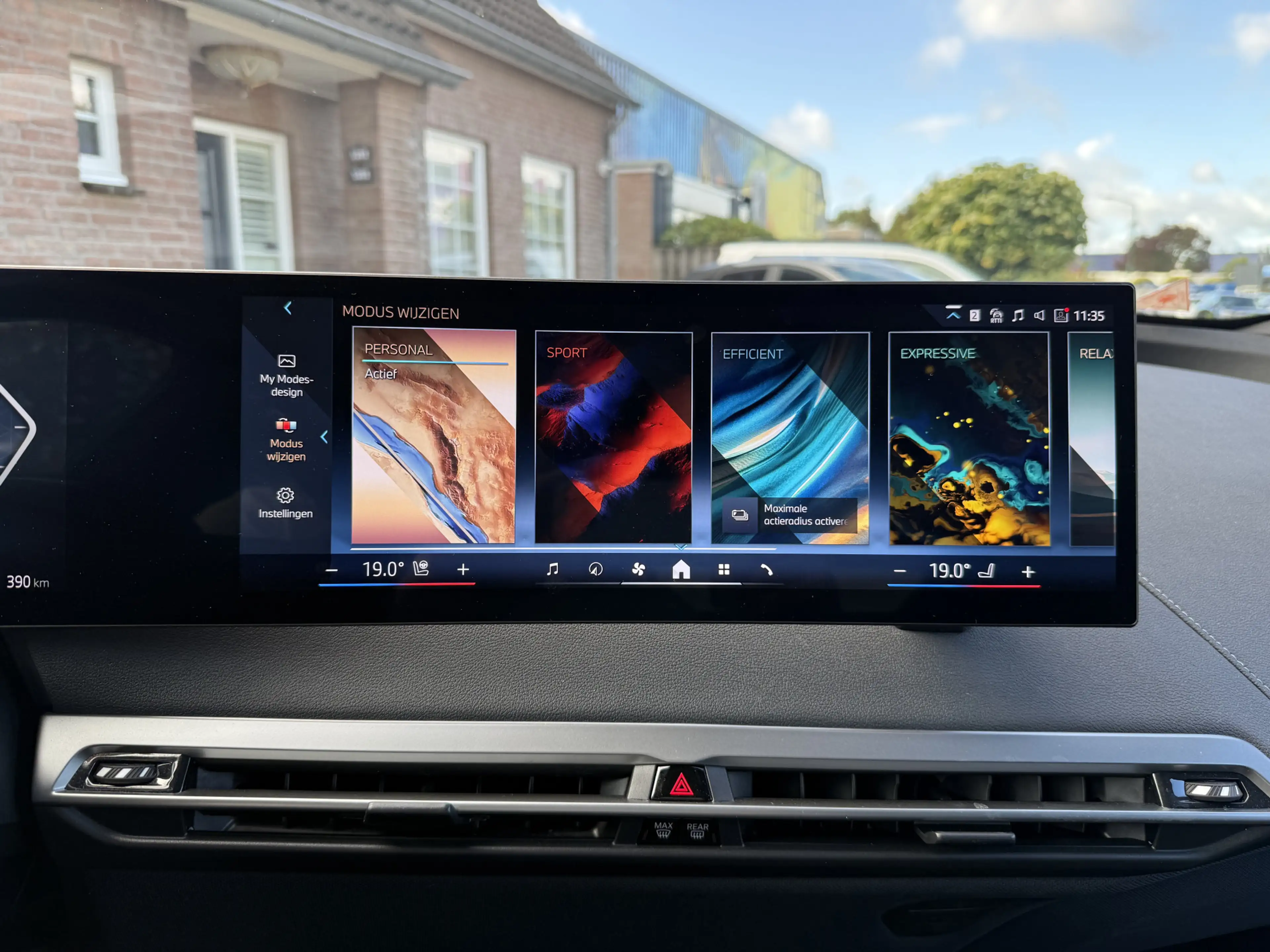 BMW iX xDrive40 Exec. Panoramadak Head-Up 21" Org. Nederl — photo 13