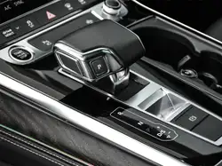 Audi Q8 снимка Audi Q8