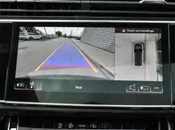 Audi Q8 снимка Audi Q8
