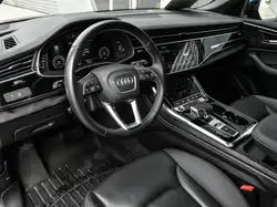 Audi Q8 снимка Audi Q8