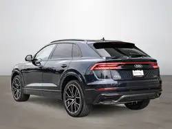 Audi Q8 снимка Audi Q8