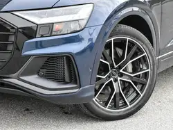 Audi Q8 снимка Audi Q8