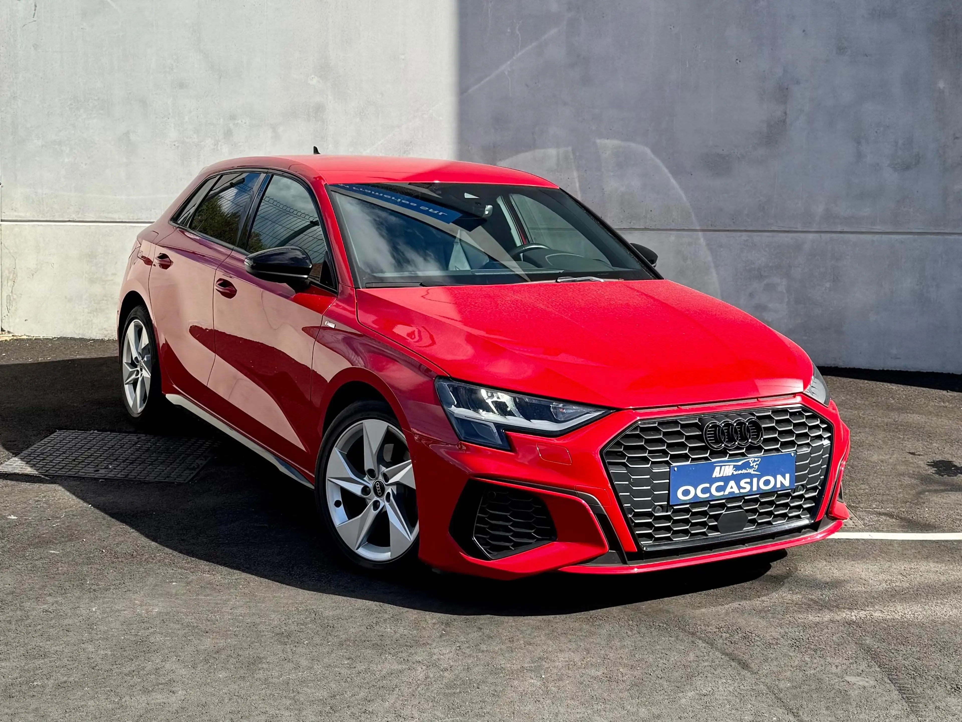 Audi A3 A3 Sportback 30 TFSI S line S tronic — photo 2