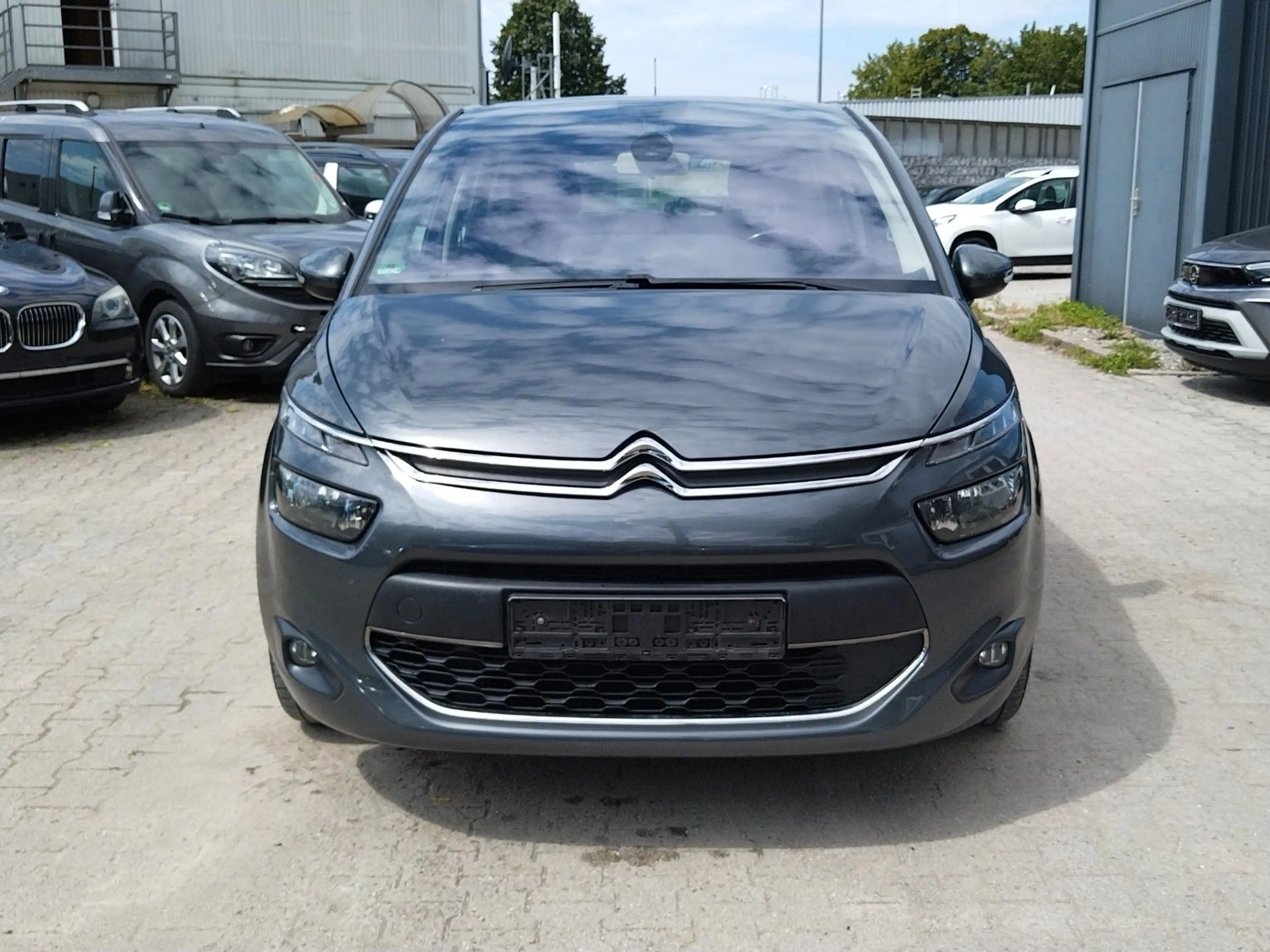 Citroen C4 Picasso /SpacetourerSelection+NAVI+SHZ+CAM+AHK — photo 3