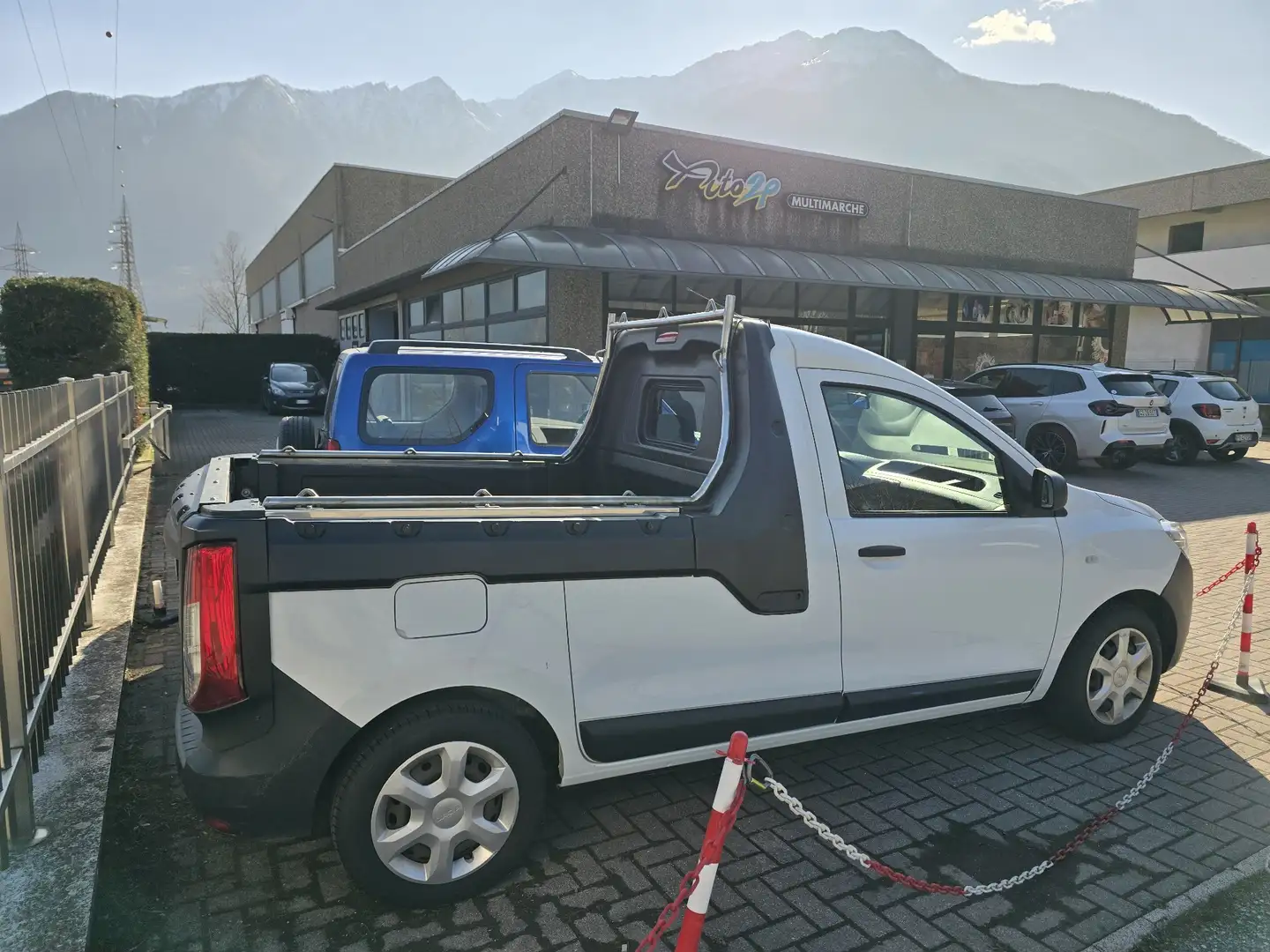 Dacia Dokker 1.5 dci Ambiance c/radio 90cv Bianco - 1