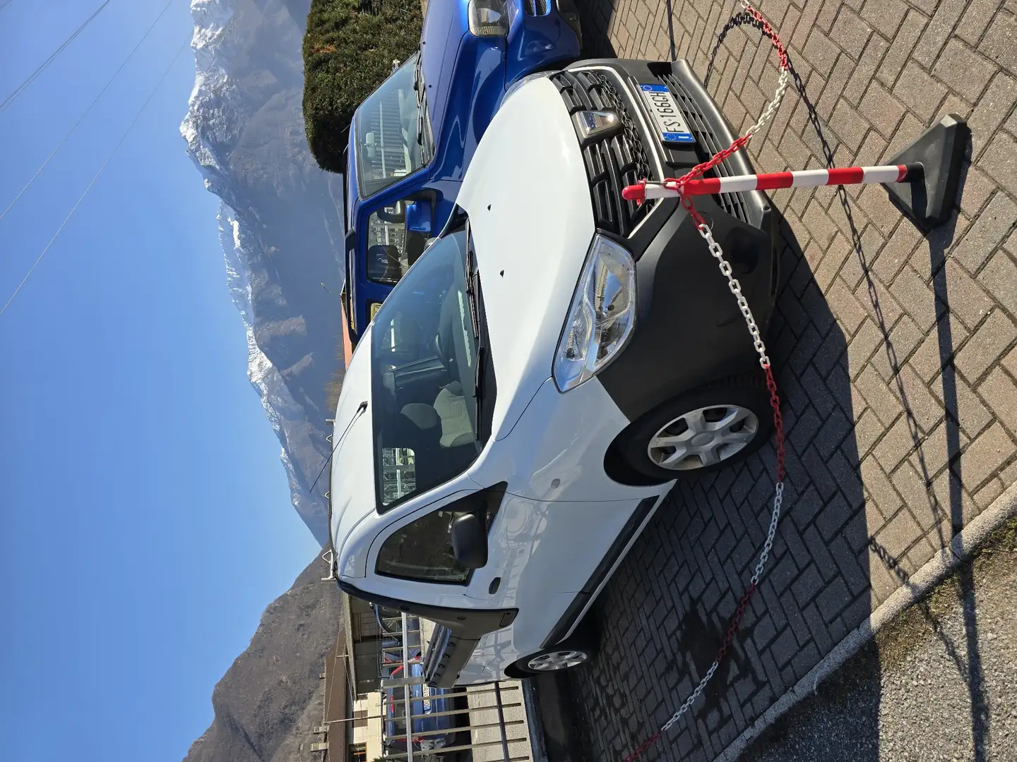 Dacia Dokker 1.5 dci Ambiance c/radio 90cv Bianco - 2