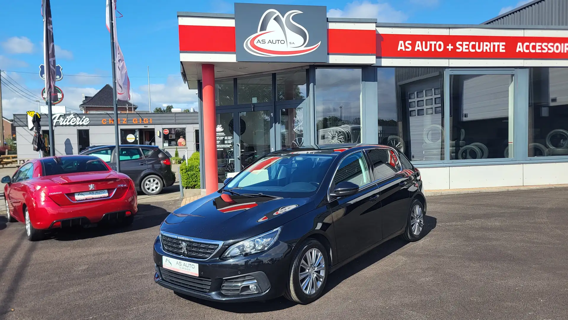 Peugeot 308 5P 1.6 BlueHDi 115cv Negro - 1