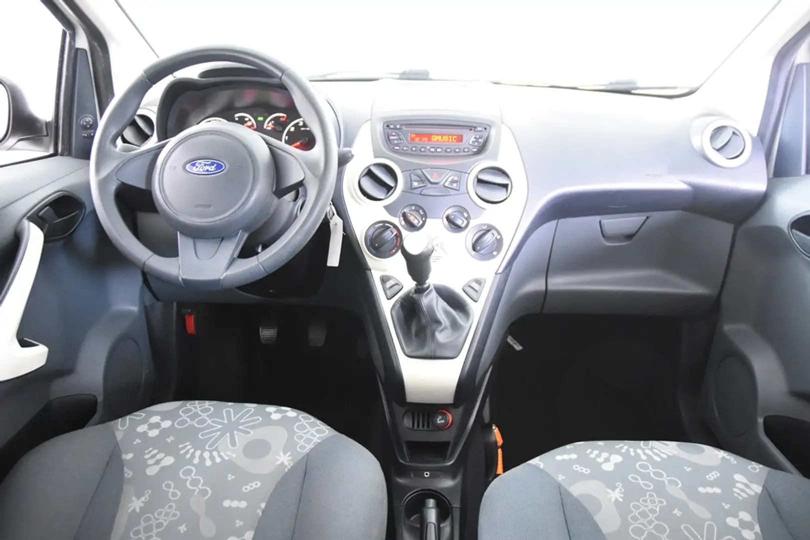 Ford Ka/Ka+ 1.2 Cool & Sound *Airco*APK Nieuw* Wit - 2