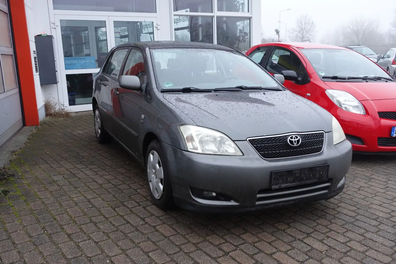 Toyota Corolla 1.4 Sol Grau - 2