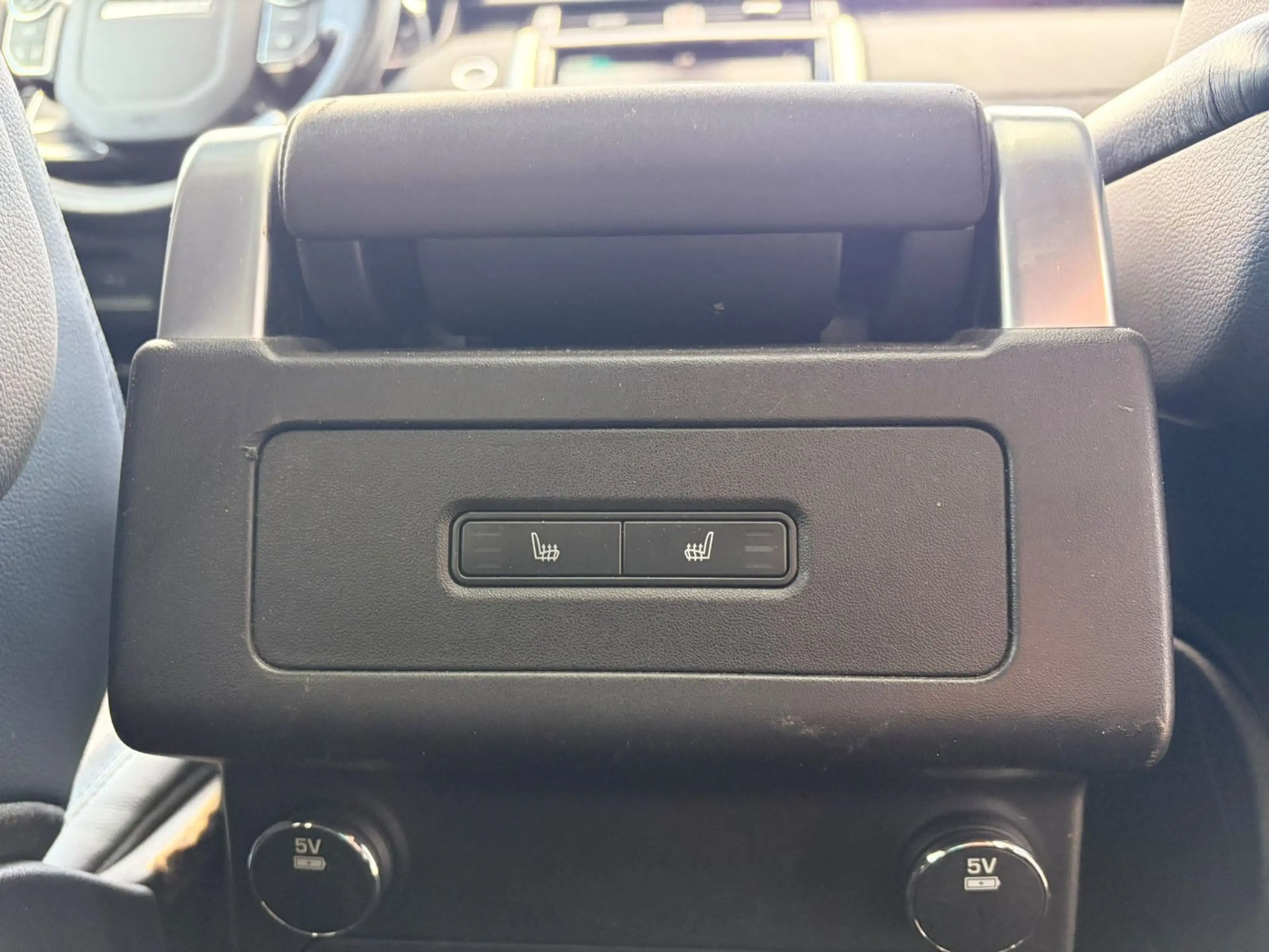 Land Rover Discovery 5 HSE SD4 — photo 10