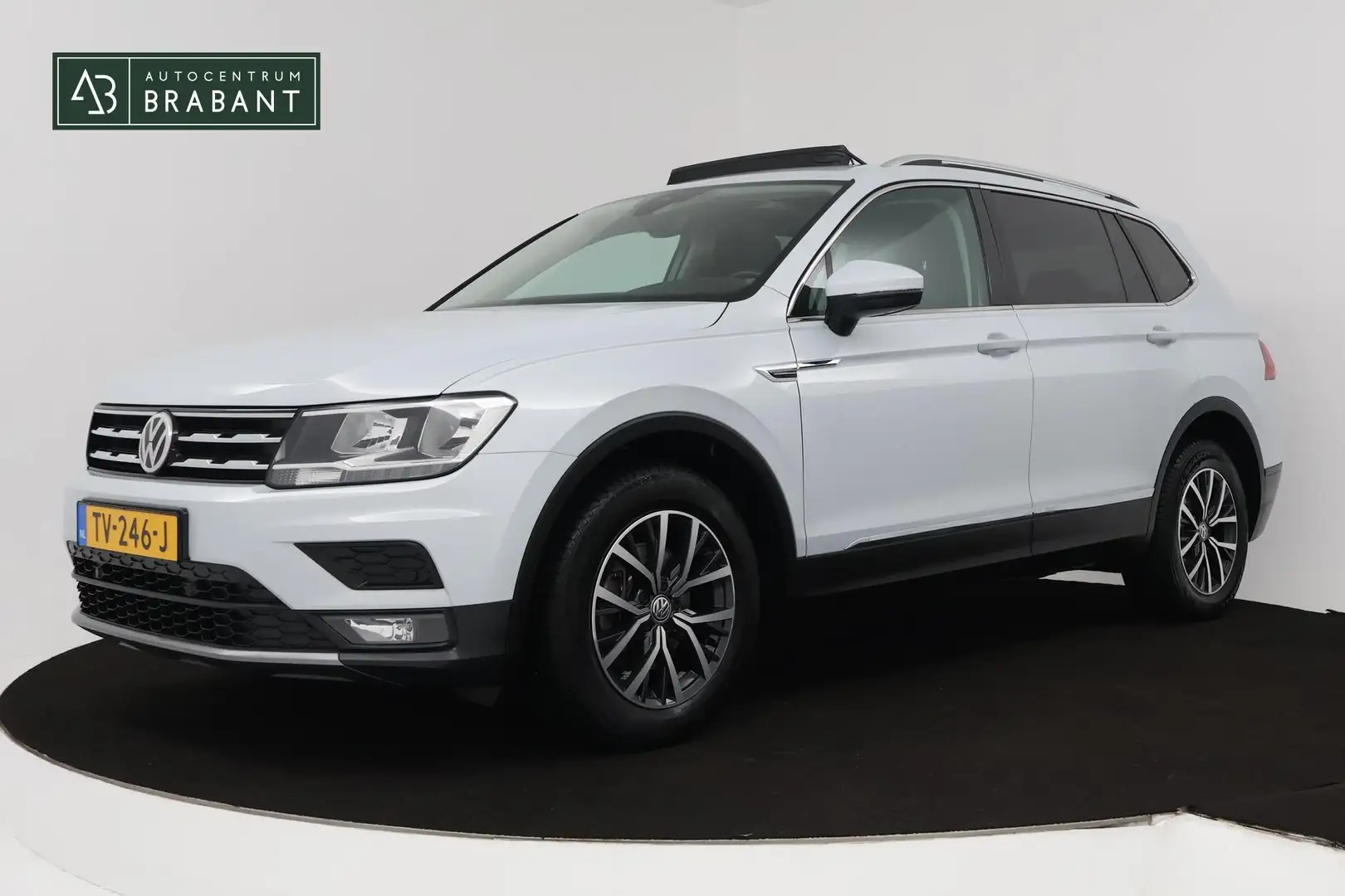 Volkswagen Tiguan Allspace 1.4 TSI Comfortline Business 7p (PANORAMADAK, STOE Wit - 1