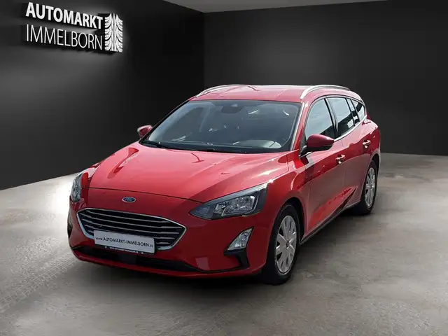 Ford Focus view 4