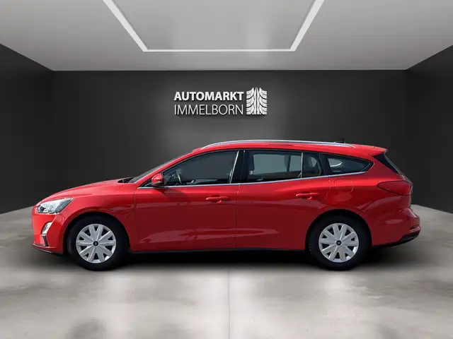 Ford Focus view 6