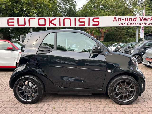Imagine smart forTwo fortwo EQ 60kW*EXCL*PANO*NAVI*JBL*PTS*KAM*22kW*