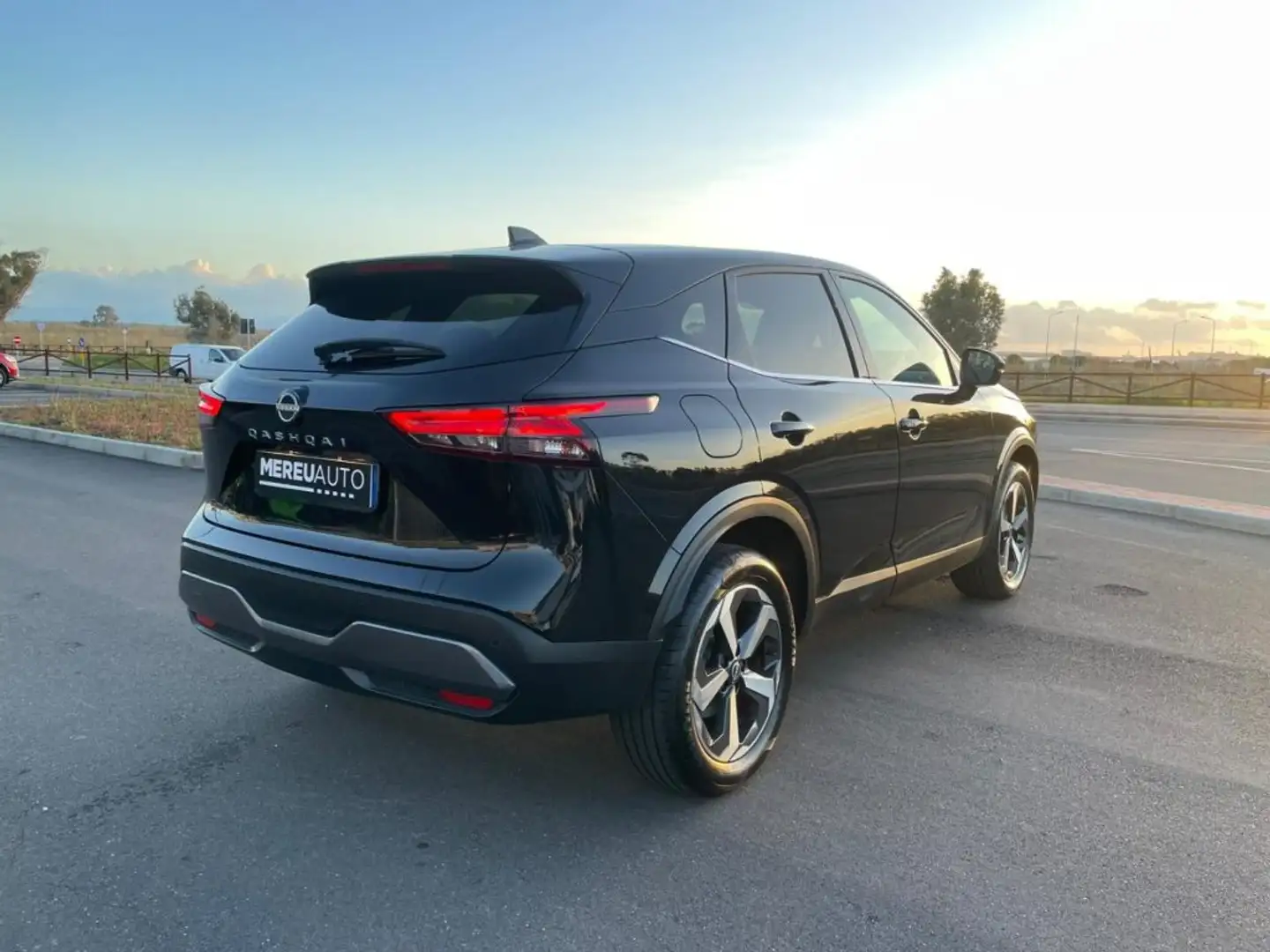 Nissan Qashqai MHEV 140 CV N-Connecta Nero - 2