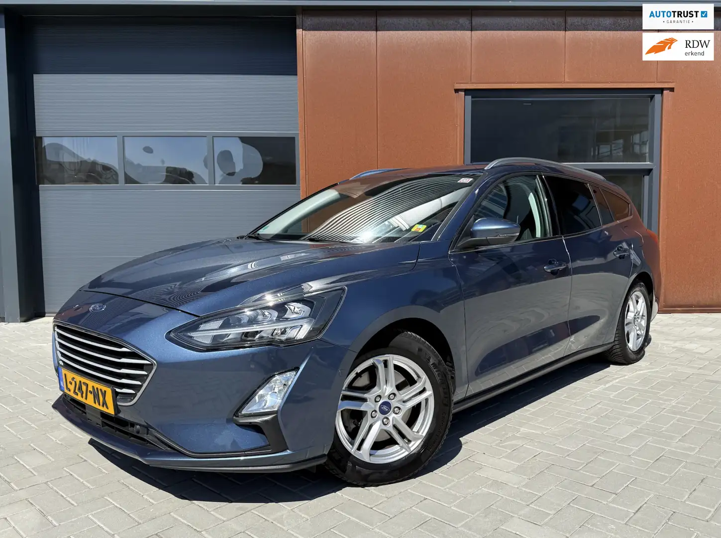 Ford Focus 1.0 EcoBoost Trend Edition Business | CarPlay | AC Blauw - 1