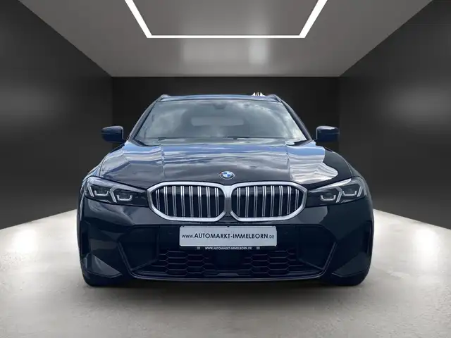 BMW 3 Series view 5