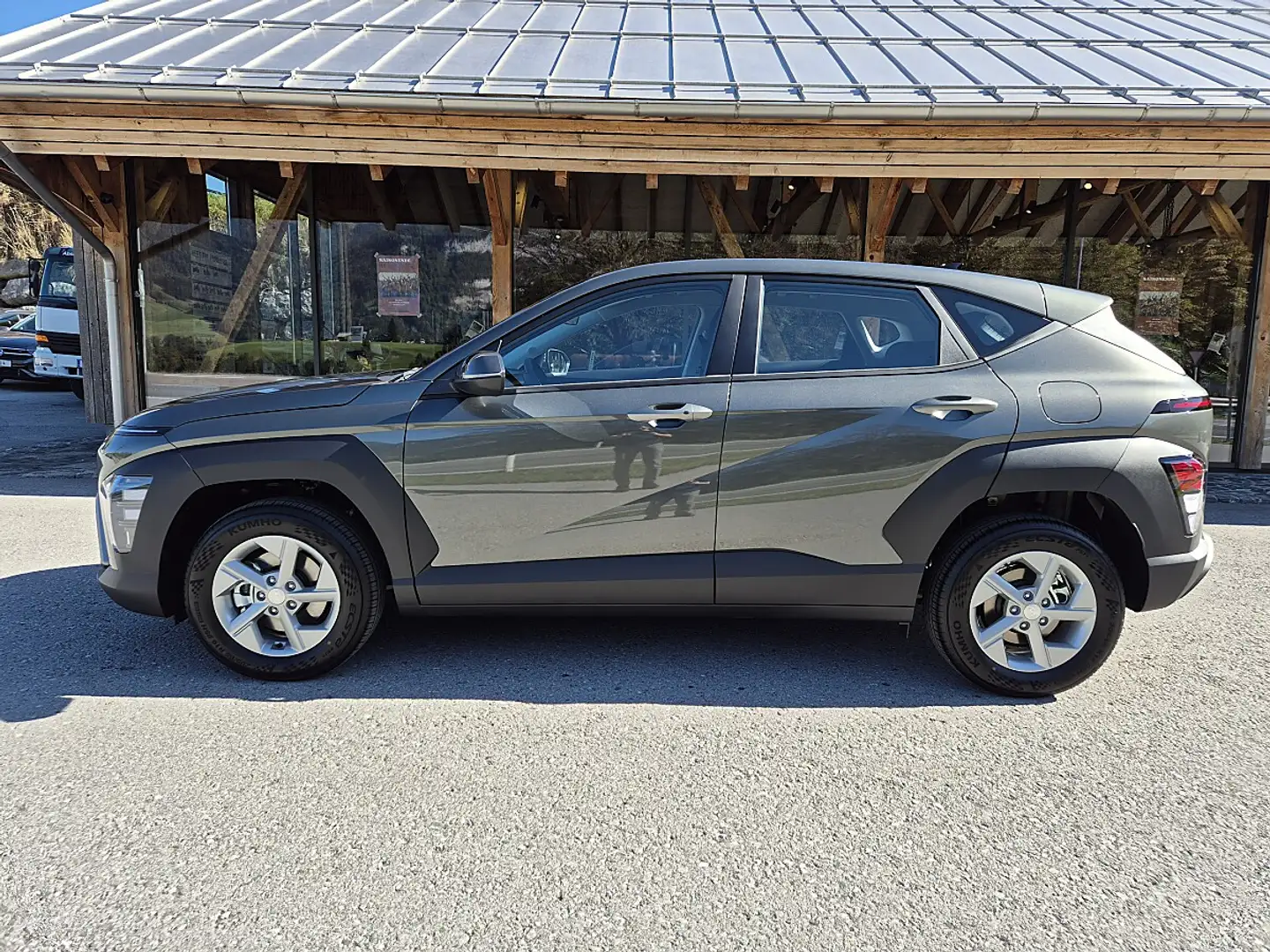 Hyundai KONA Kona 1,0 T-GDi 2WD Smart Line Grau - 2