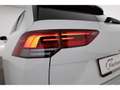 Volkswagen Golf Variant 2.0 TSI 4Motion R-Line Black Style Weiß - thumbnail 27