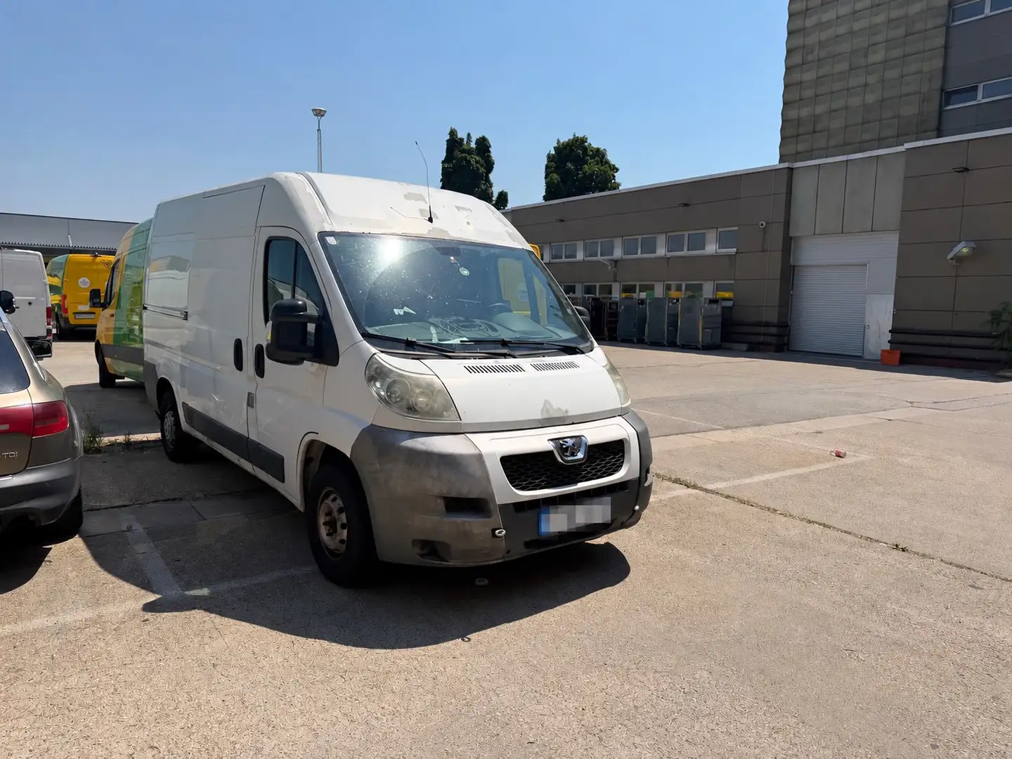Peugeot Boxer 3300 L2 H2 DK 2,2 HDi 100 Weiß - 1