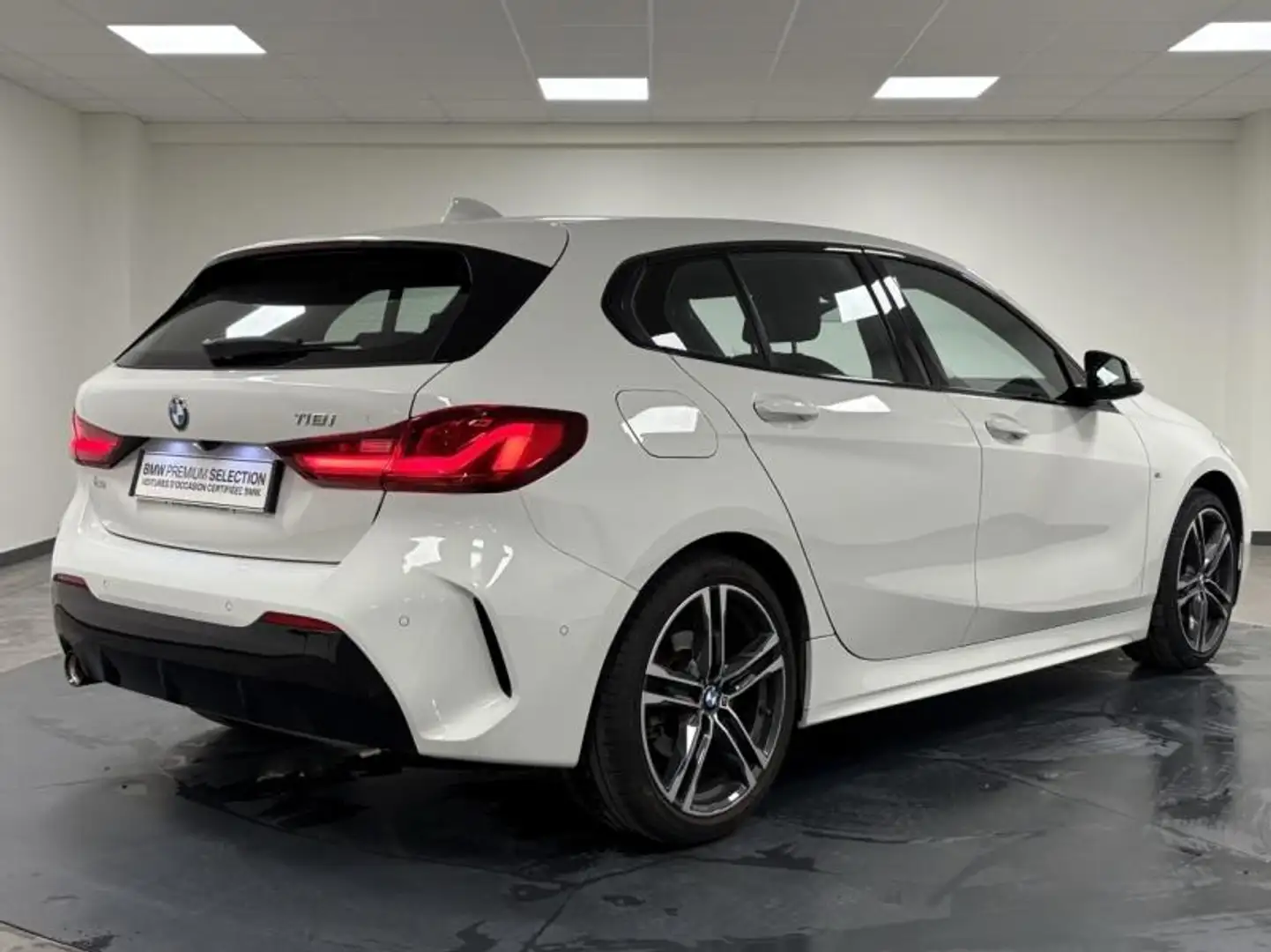 BMW 118 118iA 136ch M Sport DKG7 Bianco - 2
